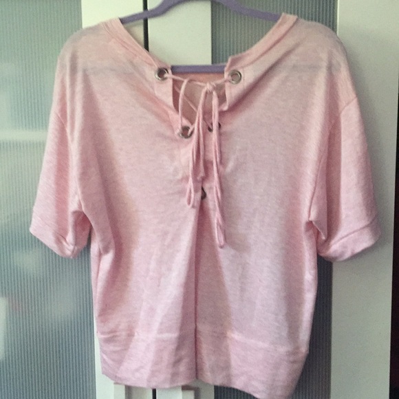 Baby pink top with lace up back - Picture 2 of 2